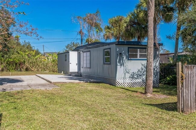 18925 3rd Ave in Orlando, FL - Building Photo - Building Photo