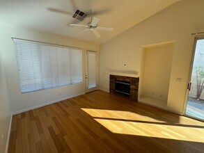 1745 Park Mesa Ln in Las Vegas, NV - Building Photo - Building Photo