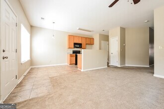 2830 Windsor Forrest Ct in College Park, GA - Building Photo - Building Photo