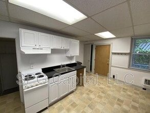 19 N Main St in Mercersburg, PA - Building Photo - Building Photo