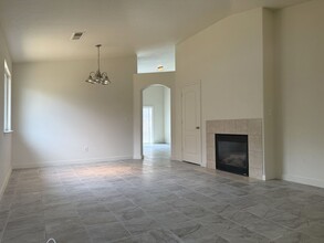 614 Barbara Ct in Merced, CA - Building Photo - Building Photo
