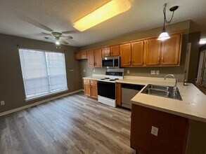 1362 Richland Dr in Southaven, MS - Building Photo - Building Photo