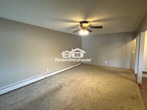 10840 Rockford Rd in Plymouth, MN - Building Photo - Building Photo