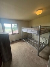 1209 Bainbridge Blvd in Fairbanks, AK - Building Photo - Building Photo