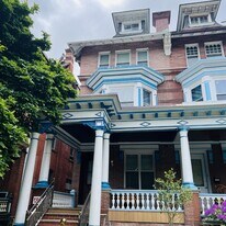 4618 Spruce St, Unit 1B in Philadelphia, PA - Building Photo
