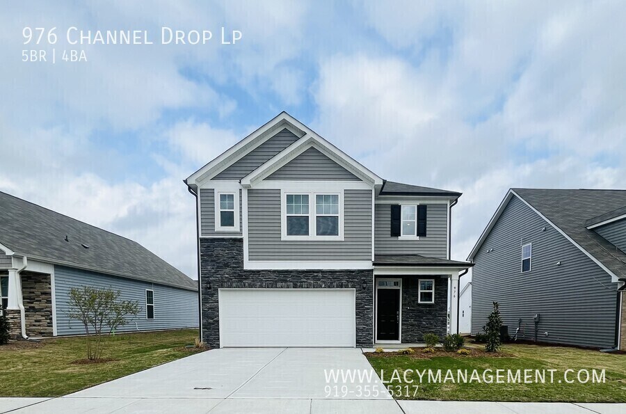 976 Channel Drop Lp in Zebulon, NC - Building Photo