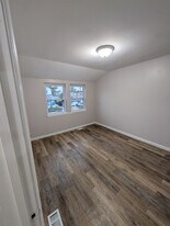 8021 Park Haven Rd in Dundalk, MD - Building Photo