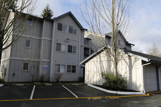 Northpointe Apartments in Lynnwood, WA - Foto de edificio - Building Photo