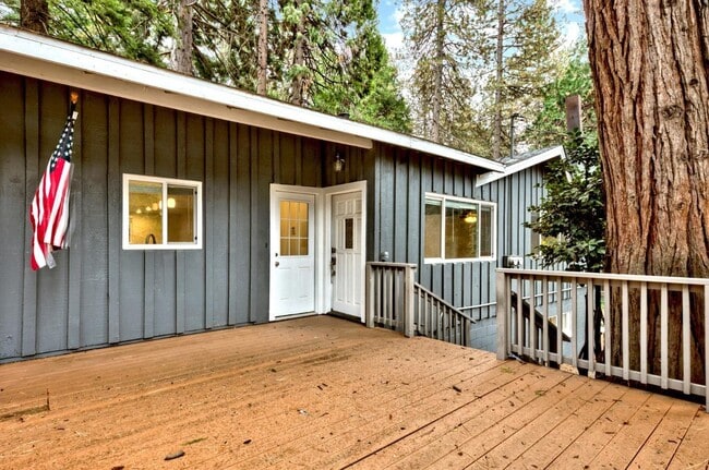 5731 Pony Express Trail in Pollock Pines, CA - Building Photo - Building Photo