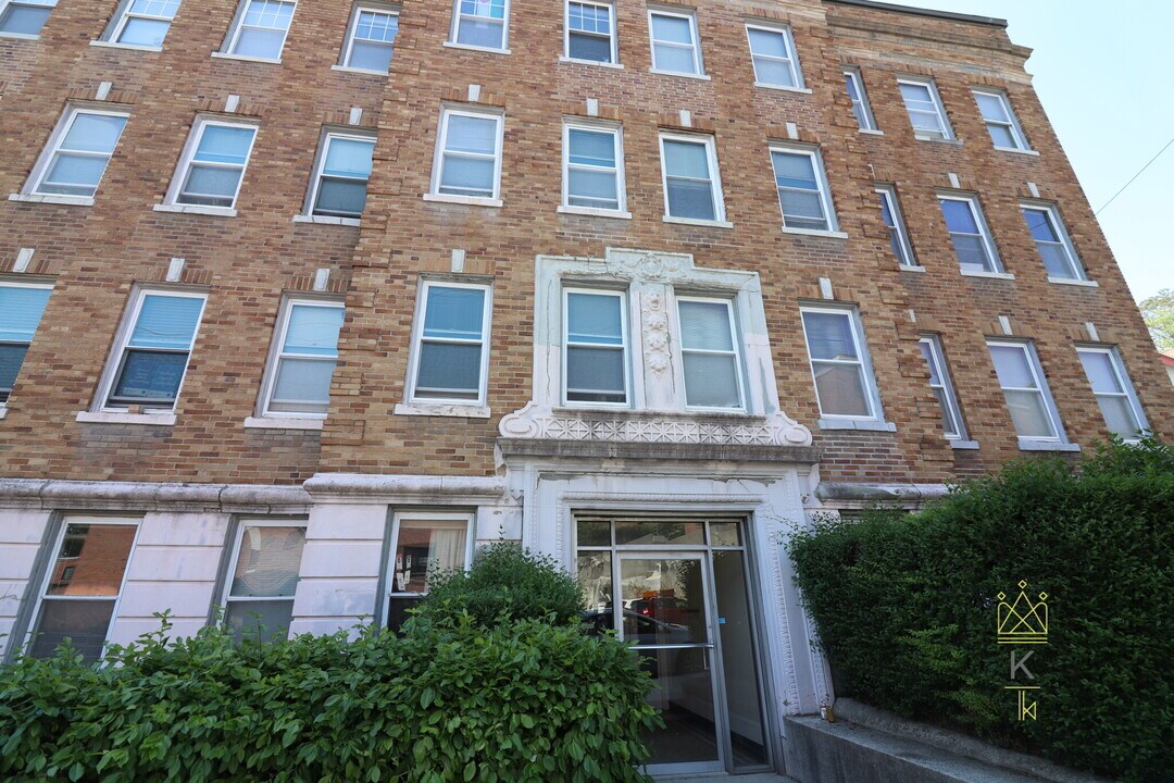 84 Sutherland Rd in Boston, MA - Building Photo