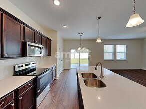 6030 Little Blf Cir in Mascotte, FL - Foto de edificio - Building Photo