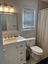 1056 Culmer Dr in Virginia Beach, VA - Building Photo - Building Photo
