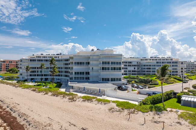 Sun & Surf Condos in Palm Beach, FL - Building Photo - Building Photo