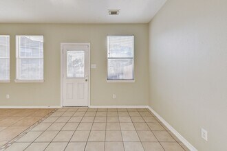 14426 Mooreview Ln in Houston, TX - Building Photo - Building Photo