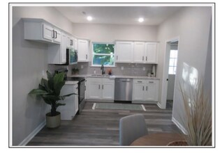 1904 Payne Koehler Rd, Unit 1 in Sellersburg, IN - Building Photo - Building Photo