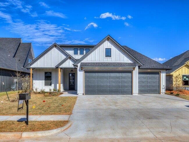 2240 Santa Monica St in Edmond, OK - Building Photo - Building Photo