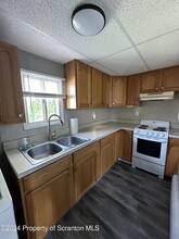 148 Monroe St in Archbald, PA - Building Photo - Building Photo