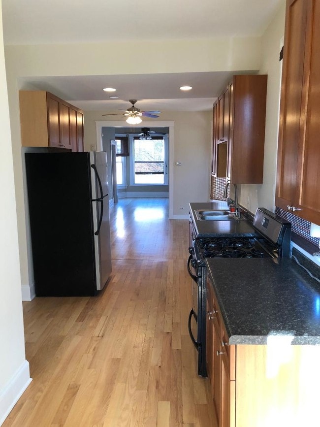 1709 Irving Park W Rd, Unit 2 in Chicago, IL - Building Photo - Building Photo