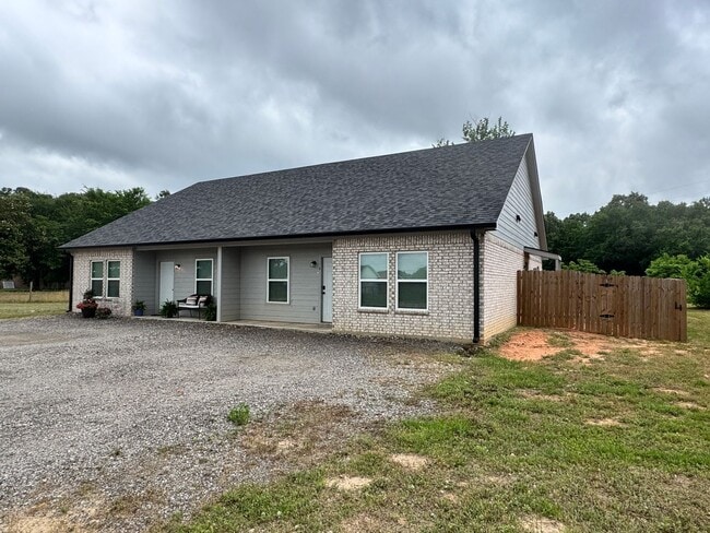 13209 County Rd 499 in Lindale, TX - Building Photo - Building Photo