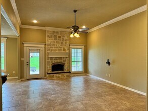 11865 Poydras in Tyler, TX - Building Photo - Building Photo