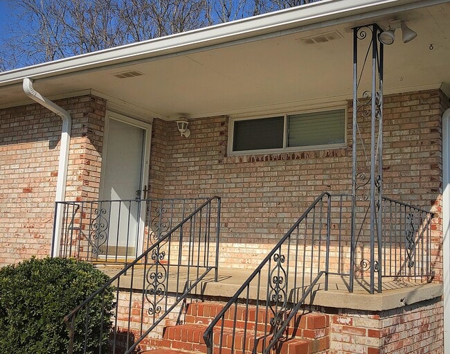 3413 Lisa Dr, Unit A in Chattanooga, TN - Building Photo - Building Photo