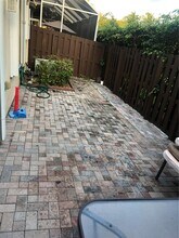 10932 NW 69th St in Doral, FL - Building Photo - Building Photo