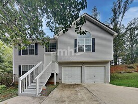 4319 Caroline Ct in Douglasville, GA - Building Photo