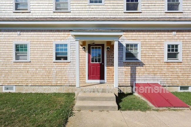 91 Louis St in Barnstable, MA - Building Photo - Building Photo
