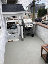 87 Buffalo Ave in East Atlantic Beach, NY - Building Photo - Building Photo