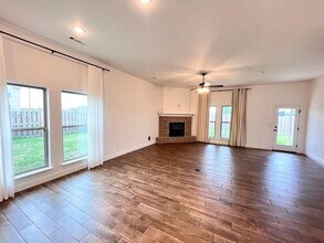 2440 Cameo Ln in Bentonville, AR - Building Photo - Building Photo