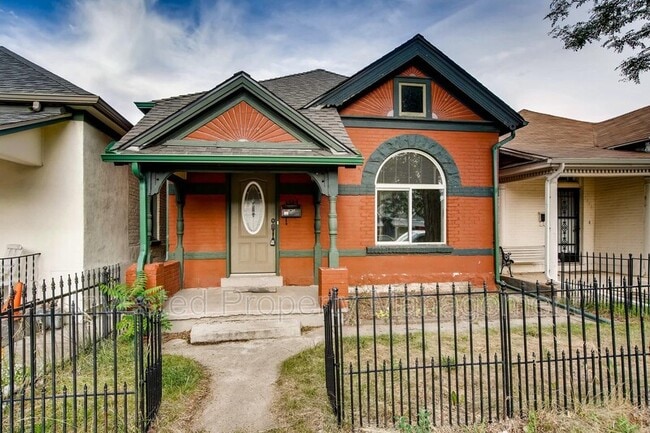 property at 3544 Humboldt St