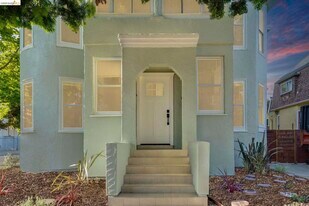 1238 12th St in Oakland, CA - Building Photo