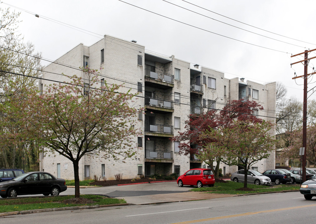 Knightsbridge Apartments in Baltimore, MD - Foto de edificio