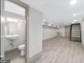 3913 Mt Pleasant Ave in Baltimore, MD - Building Photo - Building Photo