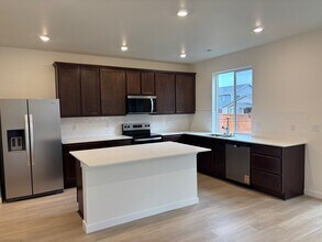 17058 126th St E in Bonney Lake, WA - Building Photo - Building Photo