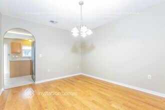 1800 Brookshire Cir in West Melbourne, FL - Foto de edificio - Building Photo