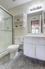 3607 W Park Balboa Ave in Orange, CA - Foto de edificio - Building Photo