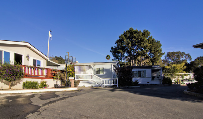 Summerhill Mobile Home Park in Salinas, CA - Building Photo - Building Photo