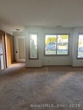 410 Emmett St in Bristol, CT - Building Photo - Building Photo
