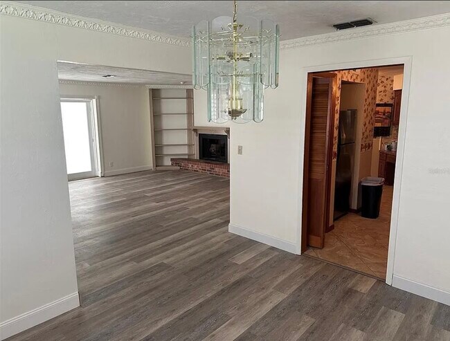 2145 NE 45th Ave in Ocala, FL - Building Photo - Building Photo