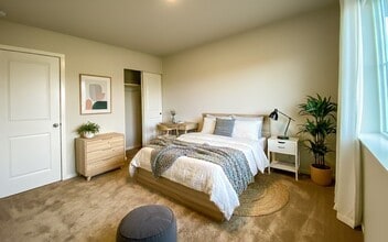 Quiet Meadows in Tacoma, WA - Foto de edificio - Building Photo