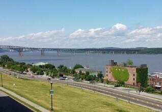 93 S Lander St in Newburgh, NY - Building Photo - Building Photo