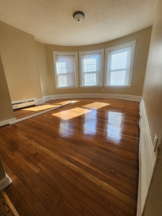 property at 115 Regent St