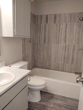 7126 NW 116th St in Oklahoma City, OK - Building Photo - Building Photo