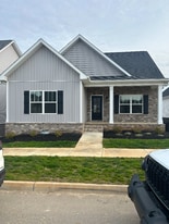 122 Roseberry St in Oak Ridge, TN - Building Photo