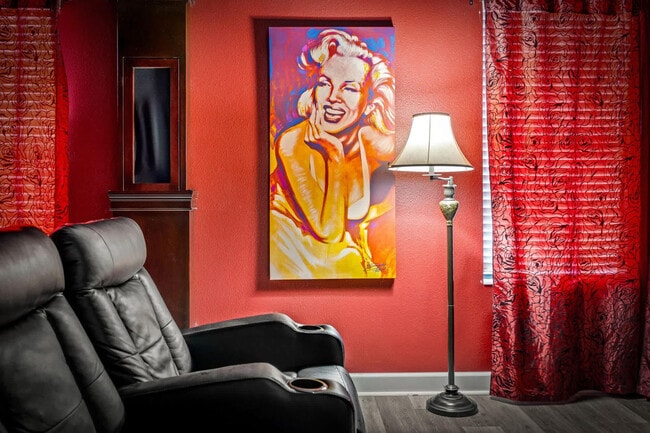 1496 Moon Valley Dr in Four Corners, FL - Building Photo - Building Photo