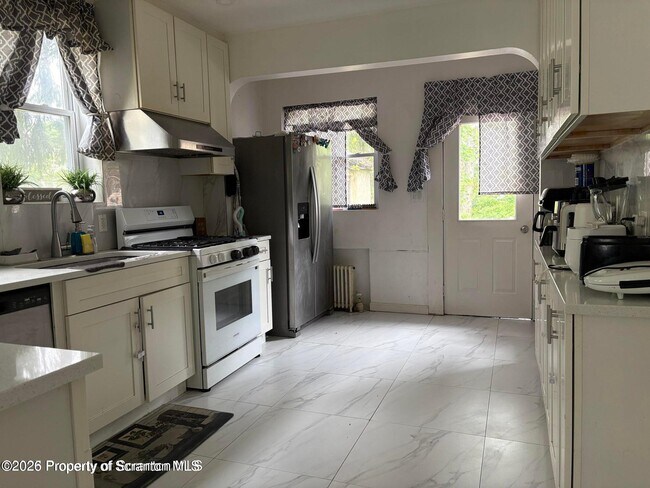 9 Front St in Clarks Summit, PA - Building Photo - Building Photo