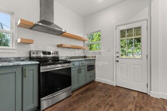 2317 Maple Ave in Waco, TX - Building Photo - Building Photo