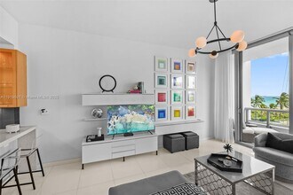 6799 Collins Ave in Miami, FL - Building Photo - Building Photo