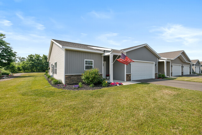 Reserve Flats in Wyoming, MI - Foto de edificio - Building Photo